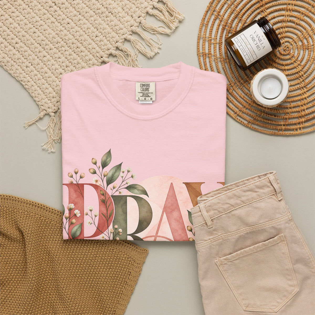 PRAY Botanical Christian T-Shirt | Faith-Inspired Floral Tee | Pray & Bloom