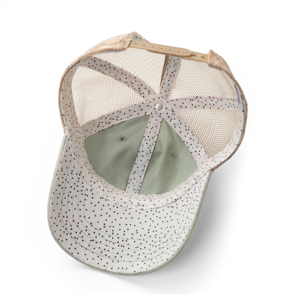Daughter of the King Embroidered Trucker Cap | Pray & Bloom