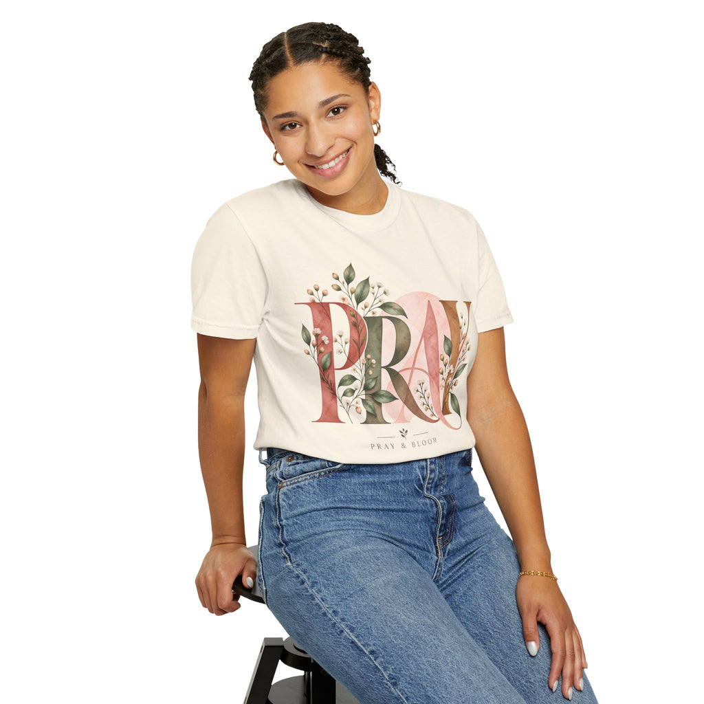 PRAY Botanical Christian T-Shirt | Faith-Inspired Floral Tee | Pray & Bloom